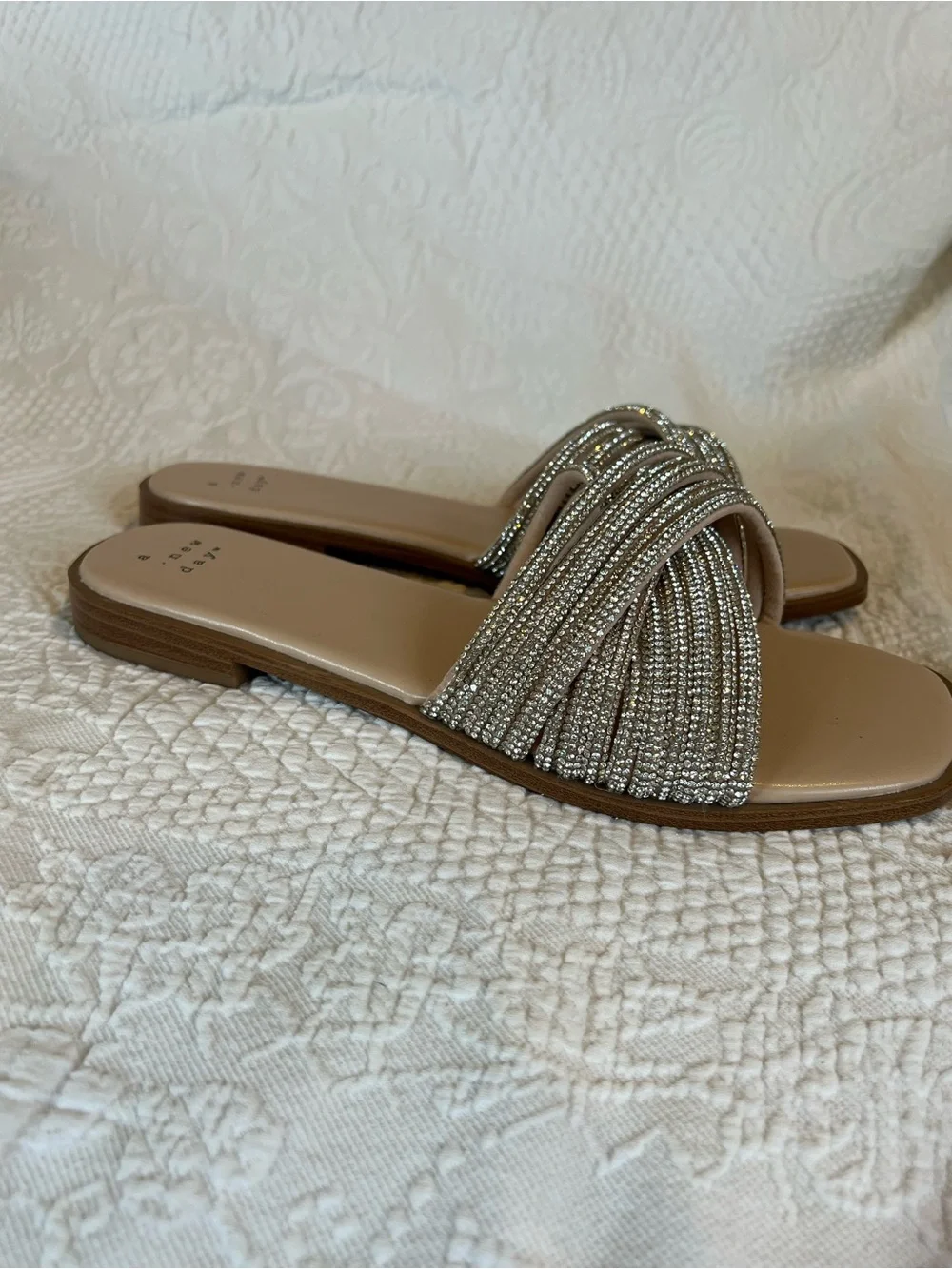 💙 A New Day Silver Rhinestone Cross Strap Side Sandals - Size 8